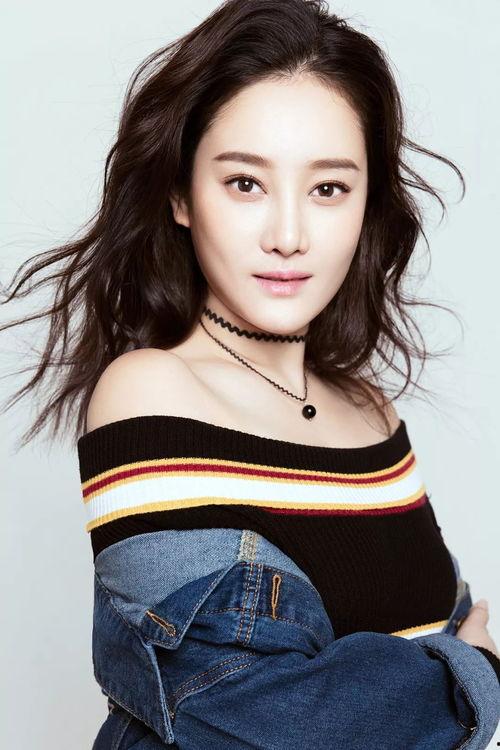 牛丽燕图片,镜头下的美丽瞬间